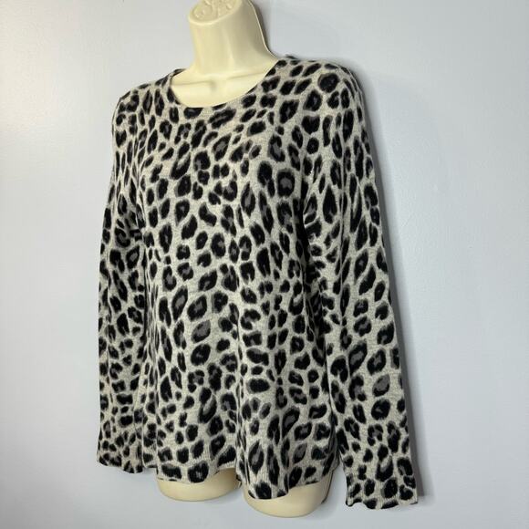 Charter Club Cashmere  Sweater Grey Black Animal Print Pullover Soft Casual M - Picture 4 of 6